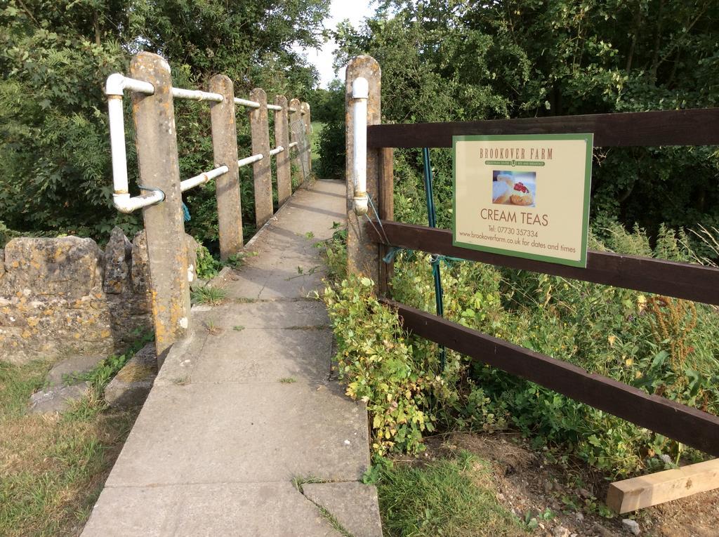 Brookover Farm Villa Frome Bagian luar foto